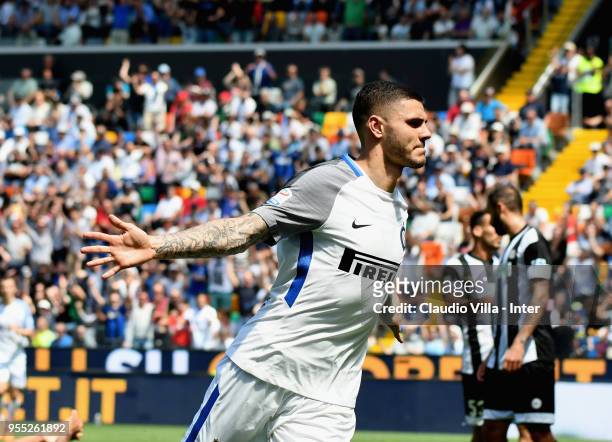 Mauro Icardi of FC Internazionale celebrates after scoring the third goal during the serie A match between Udinese Calcio and FC Internazionale at...