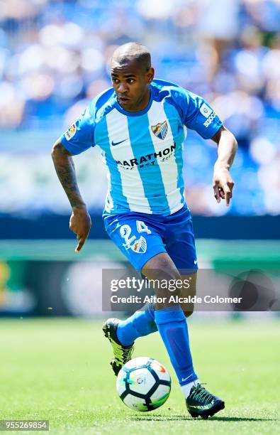 Diego Rolan of Malaga CF controls the ball during the La Liga match between Malaga CF and Deportivo Alaves at Estadio La Rosaleda on May 6, 2018 in...