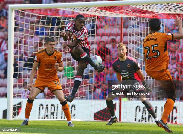 Joel Asoro of Sunderland tries to flick the ball towards the Wolves goal during he Sky Bet Championship match between Sunderland and Wolverhampton...