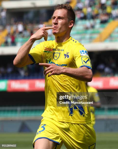 Valter Birsa of AC Chievo Verona celebrates after scoring the opening goal during the serie A match between AC Chievo Verona and FC Crotone at Stadio...