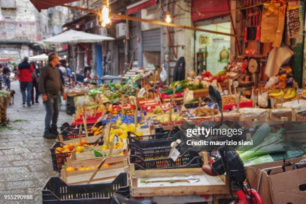 italy, palermo, vucciria, fruit market - palermo sicilien bildbanksfoton och bilder