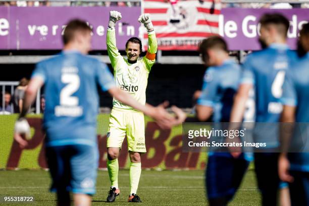 Bram Castro of Heracles Almelo, celebrate the 2-3 during the Dutch Eredivisie match between Sparta v Heracles Almelo at the Sparta Stadium Het...