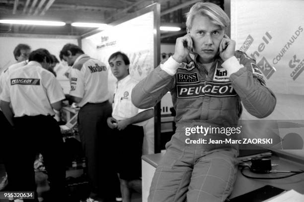 Mika Häkkinen, pilote automobile finlandais double champion du monde de Formule 1, ici lors de la première séance essais libres du Grand-Prix...