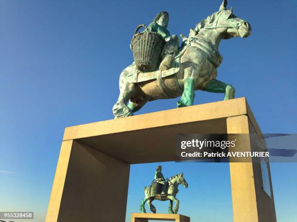 Classé en 2013 par l'UNESCO patrimoine culturel, la tradition de la pêche de la crevette à cheval date de plus de 500 ans, le 28 Juillet 2015,...