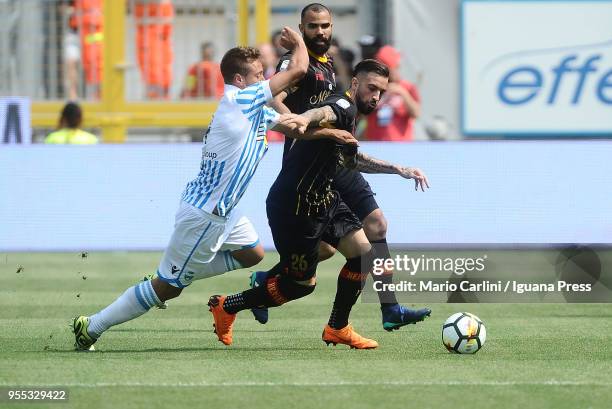 Vittorio Parigini of Spal in action during the serie A match between Spal and Benevento Calcio at Stadio Paolo Mazza on May 6, 2018 in Ferrara, Italy.