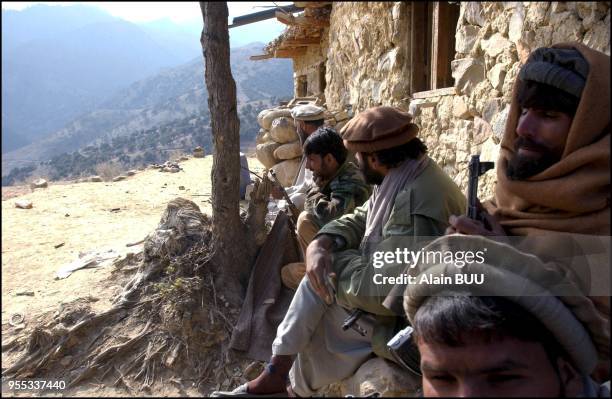 Pakistan Azrat 22 Azrat Stock Photos, High-Res Pictures, and Images - Getty Images