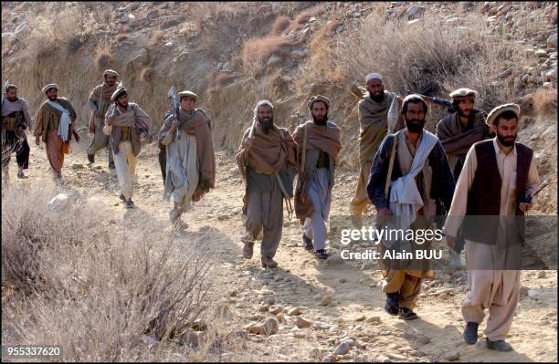 Pakistan Azrat 22 Azrat Stock Photos, High-Res Pictures, and Images - Getty Images