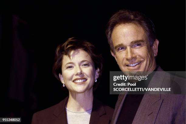 Warren Beatty & wife Anette Bening.