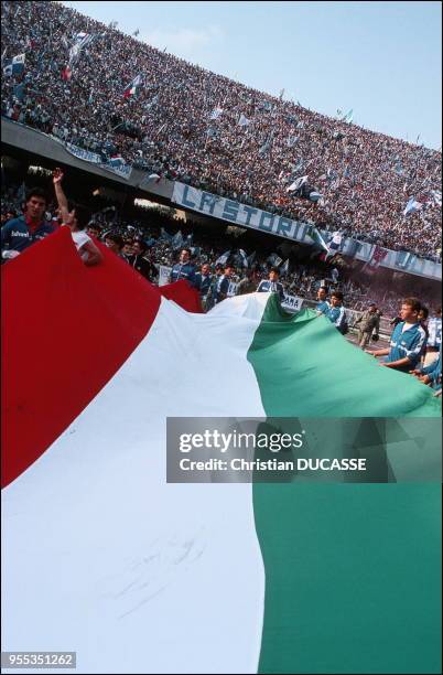 00/05/1987. FOOTBALL/ VICTOIRE DE NAPLES AU CHAMPIONNAT D'ITALIE.