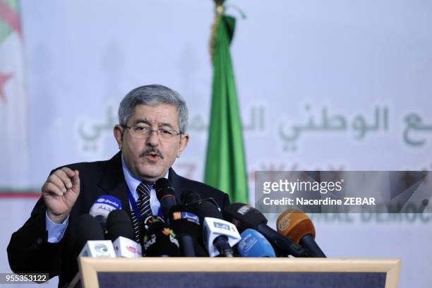 Le directeur du cabinet présidentiel, Ahmed Ouyahia, a été élu Premier secrétaire du RND, deuxième force politique au Parlement confirmant son statut...