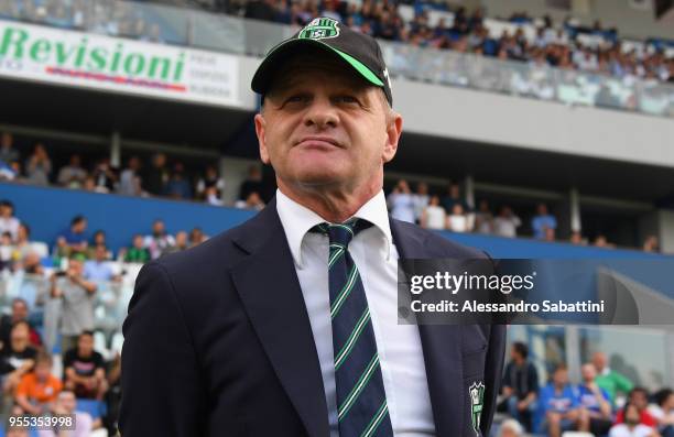 Giuseppe Iachini head coach of US Sassuolo looks on before the serie A match between US Sassuolo and UC Sampdoria at Mapei Stadium - Citta' del...