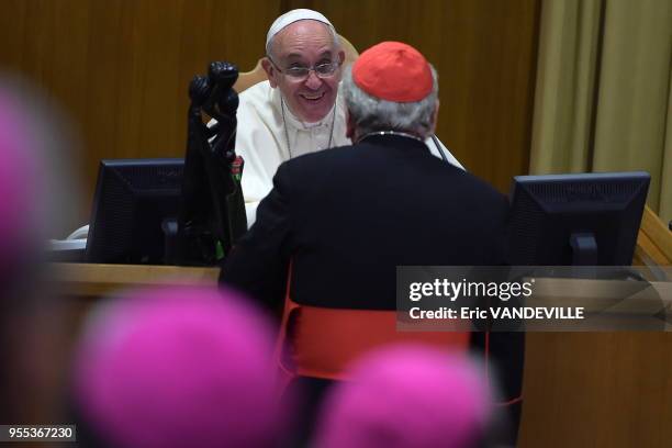 Le pape François a ouvert un synode historique sur la famille, demandant aux évêques de trouver des solutions ouvertes et souples permettant...