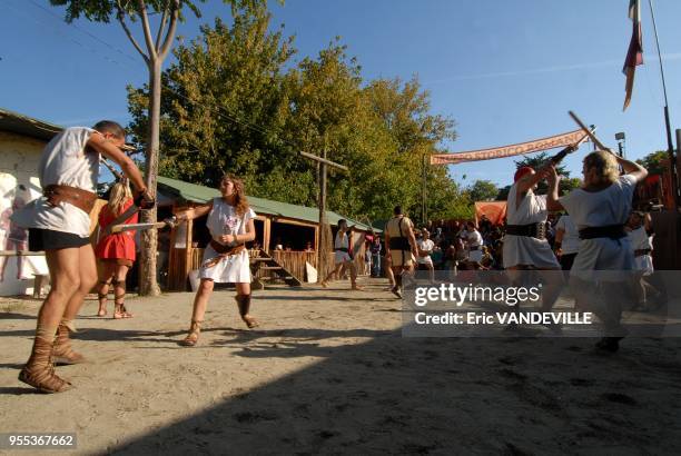 Gladiator's school in Rome : The "Scuola Gladiatori Roma" teaches how to fight with the real same weapons handed by gladiators of the ancient Rome....