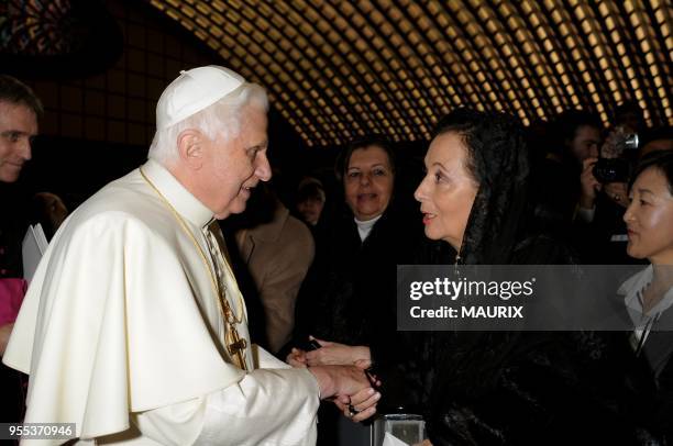 Yolanda Pulecio Betancourt , the mother of French-Colombian politician Ingrid Betancourt, met Pope Benedict XVI during the weekly general audience in...