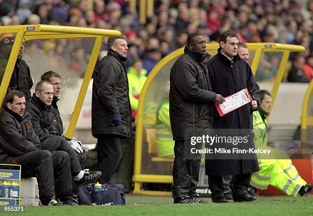 Wolverhampton Wanderers manager Dave Jones looks on during the Nationwide League Division One match against West Bromwich Albion played at Molineux,...