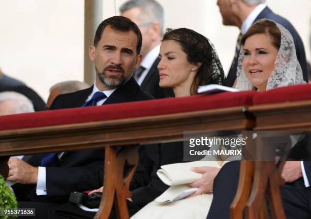 Beatification of pope John Paul II during a ceremony celebrated by Benedict XVI at the Vatican on May 1,2011. Prince Felipe of Spain, Princess...