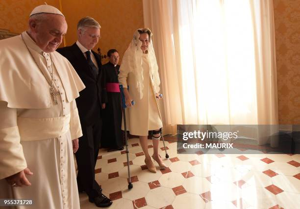 Le pape François a reçu en audience privée le roi Philippe et la reine Mathilde de Belgique le 9 mars 2015 au Vatican. Les souverains belges ont...