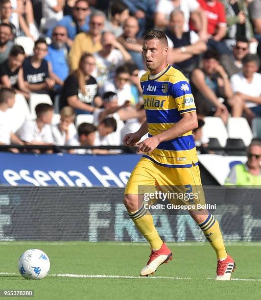 Simone Iacoponi of Parma Calcio in action during the serie B match between AC Cesena and Parma Calcio at Dino Manuzzi Stadium on May 6, 2018 in...