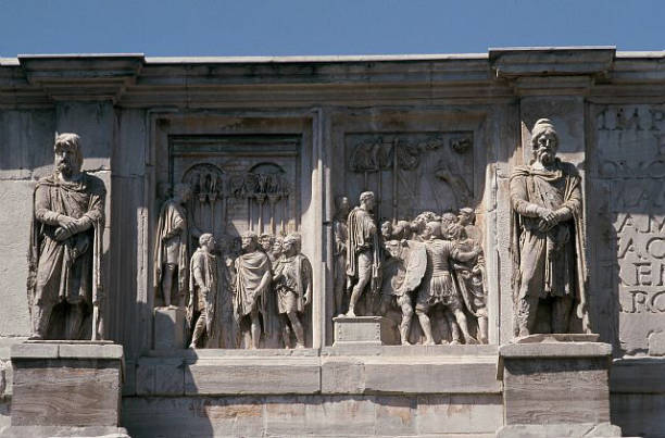 The arch of Constantine in Rome. A Rome, l'arc de Constantin.