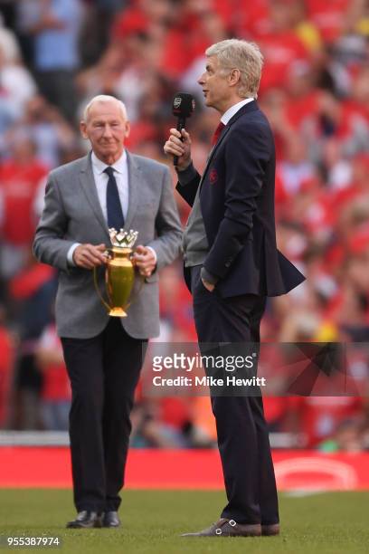 Arsenal manager Arsene Wenger says goodbye to the Arsenal fans after 22 years at the helm as Bob Wilson prepares to preseny him with a commemorative...