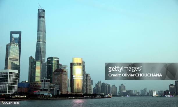 Shanghai Tower', la plus haute tour de Chine et la deuxième plus haute du monde au coeur du quartier d'affaires de Pudong le 20 Octobre 2014,...