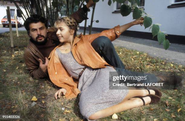 Actrice suisse Anne Bennent et l'acteur italien Michele Placido sur le tournage du film 'Lulu' de Walerian Borowczyk le 1 octobre 1979 à Berlin,...