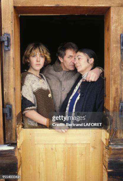 La famille Bennent, deux generations de comediens, en vacances;Heinz Bennent, le pere de Anne et David et son epouse Diane le 4 janvier 1984.