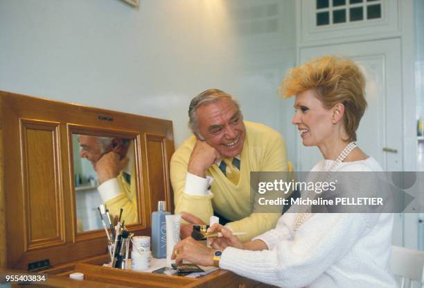 Acteur Ernest Borgnine et son épouse au Festival du film policier de Cognac en avril 1985, France.