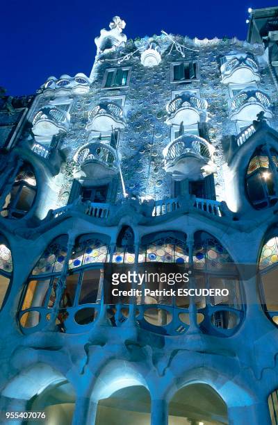 The casa Batllo, built in 1877, is a building that the owner wanted redone. Between 1904 and 1906, Gaudi raised the building one story, this level...