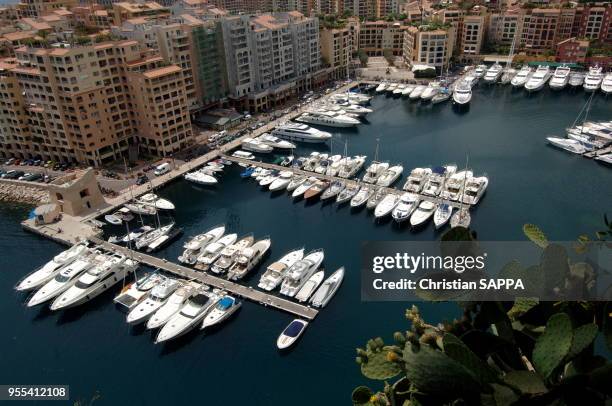 Port de Monté-Carlo, circa 1990, principauté de Monaco.