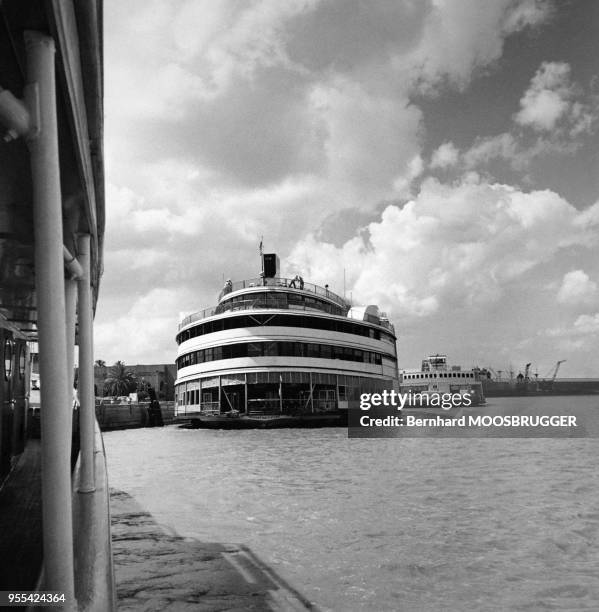 Bateau sur le Mississippi à La Nouvelle-Orléans, en Louisiane, Etats-Unis.