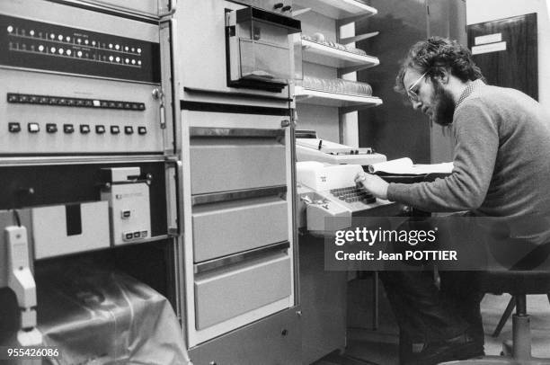 Cours de programmation informatique à l'institut provincial d'enseignement technique de Seraing, Belgique.