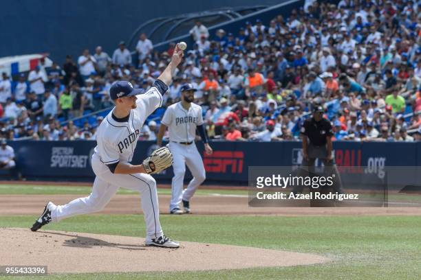 Starting pitcher Eric Lauer of San Diego Padres pitches in the first inning during the MLB game against the Los Angeles Dodgers at Estadio de Beisbol...