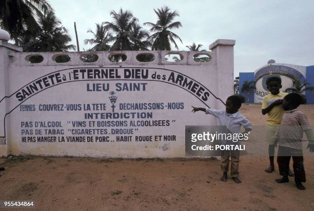 Eglise du Christianisme Céleste à Petit Bassam, en Côte d'Ivoire.