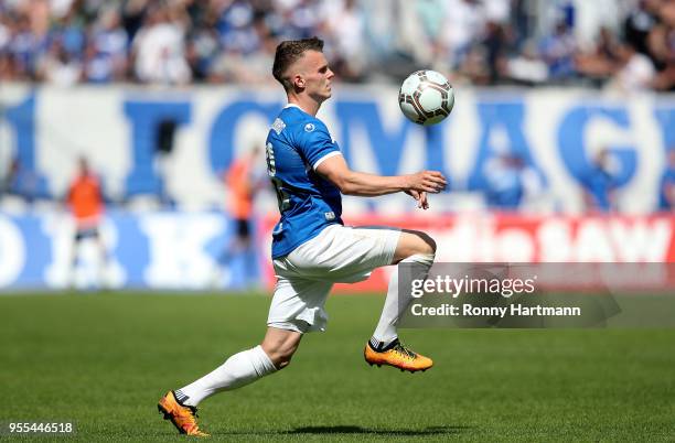 Florian Pick of 1. FC Magdeburg controls the ball during the 3. Liga match between 1. FC Magdeburg and Chemnitzer FC at MDCC-Arena on May 5, 2018 in...