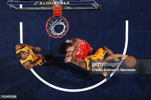 Alec Burks of the Utah Jazz goes to the basket against the Houston Rockets during Game Four of the Western Conference Semifinals of the 2018 NBA...