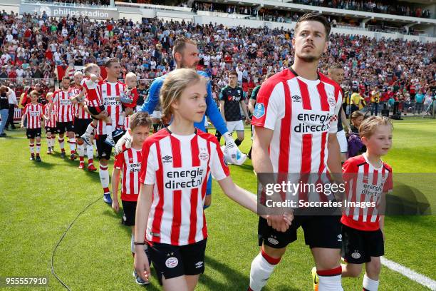 Daniel Schwaab of PSV, Jeroen Zoet of PSV, Marco van Ginkel of PSV during the Dutch Eredivisie match between PSV v FC Groningen at the Philips...