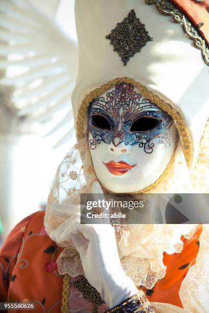 Fiesta S Mask Example 550 Fiesta Sunrise Stock Photos, High-Res Pictures, and Images - Getty ...