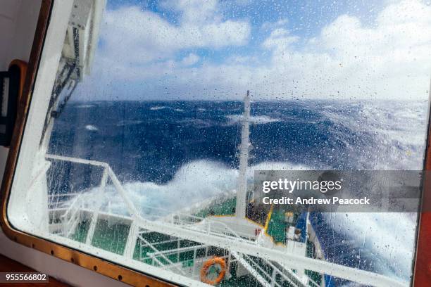 a rough southern ocean in the drake passage - drake passage bildbanksfoton och bilder