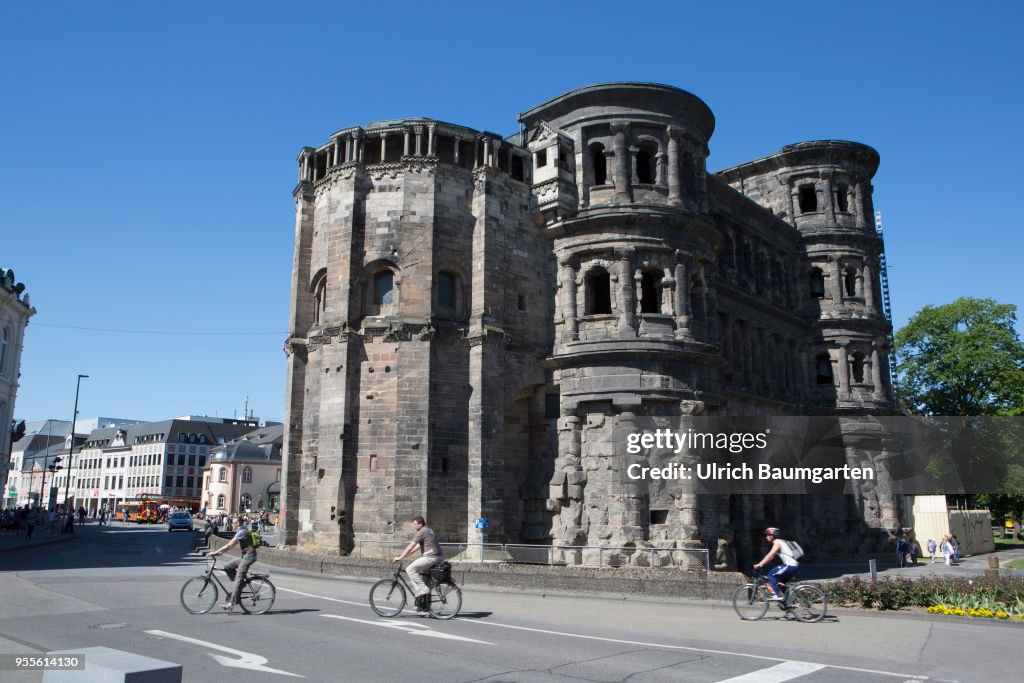 Porta Nigra, landmark of the city of Trier.