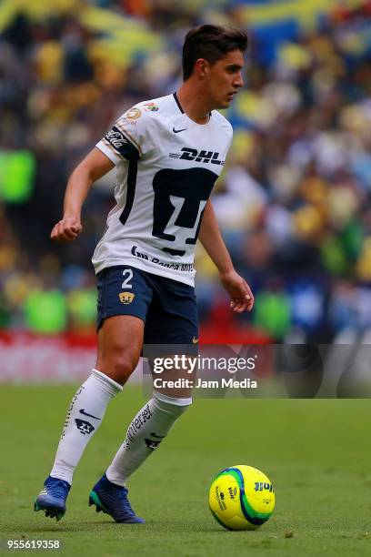 Josecarlos Van Rankin of Pumas drives the ball during the quarter finals second leg match between America and Pumas UNAM as part of the Torneo...