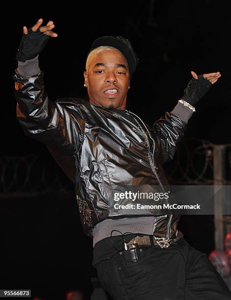 Sisqo enters the Big Brother House for the final Celebrity version of the show at Elstree Studios on January 3, 2010 in Borehamwood, England.