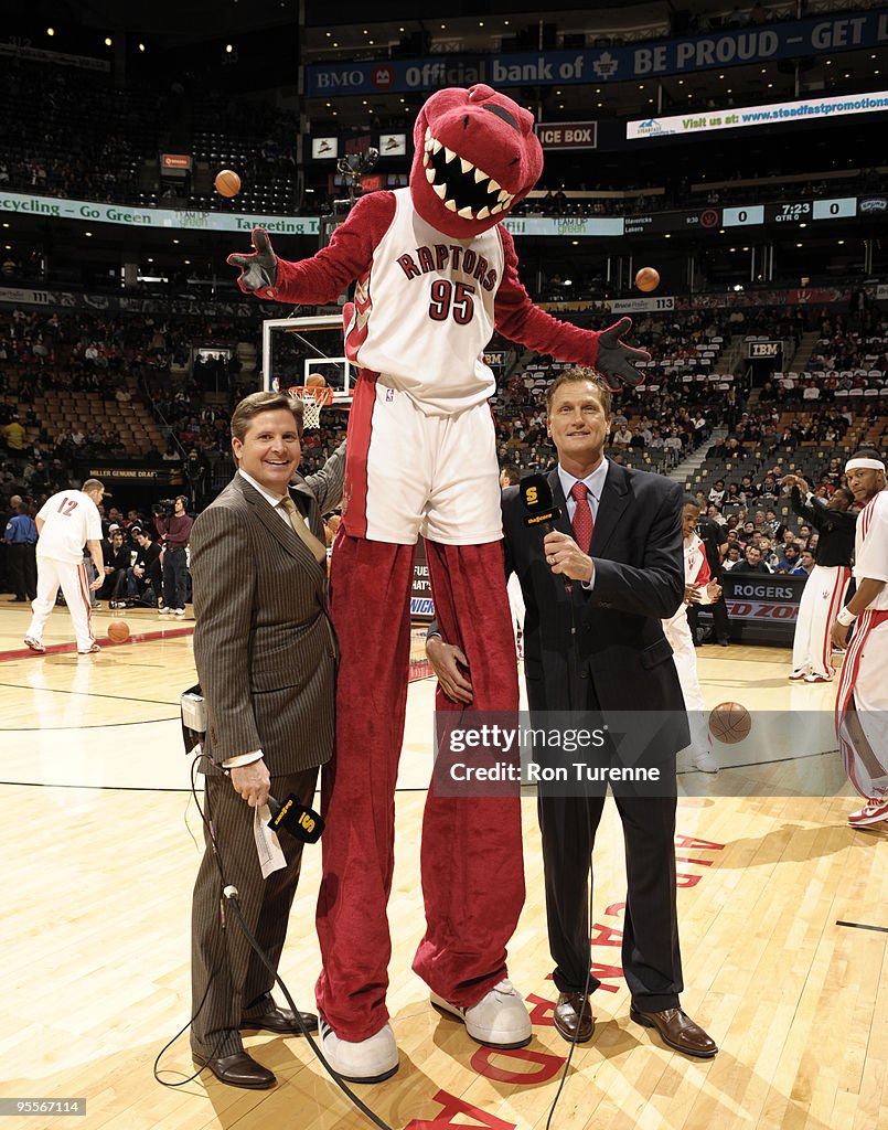 San Antonio Spurs v Toronto Raptors