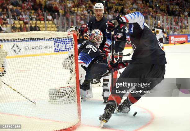 Keith Kinkaid and Alec Martinez of Team USA during the game between USA and Germany on May 7, 2018 in Herning, Denmark.