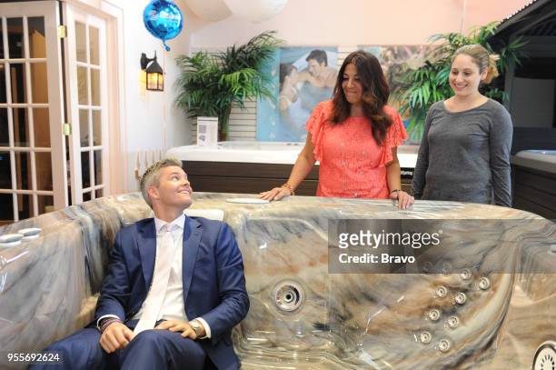 In Big Tub-ble" Episode 104 -- Pictured: Ryan Serhant --