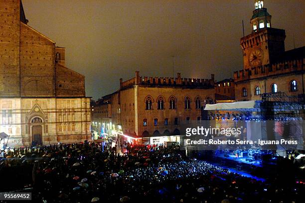 Piazza Maggiore full of people for the concert on December 31, 2009 in Bologna, Italy.