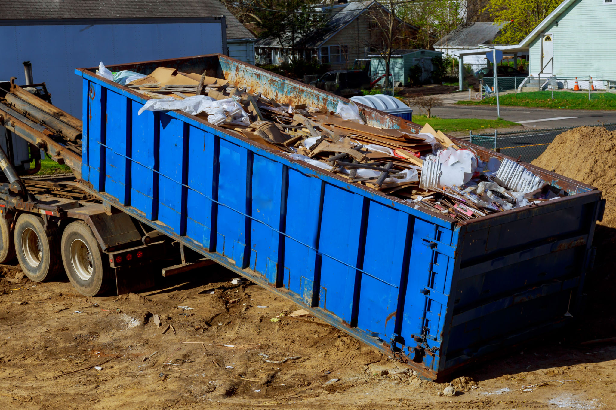 junk removal truck