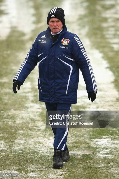 Head coach Jupp Heynckes of Bayer Leverkusen attends the training session of Bayer Leverkusen at the training ground on January 4, 2010 in...