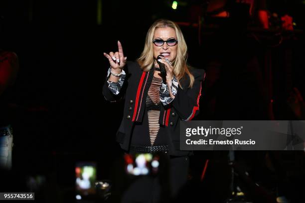 Singer Anastacia performs onstage at Auditorium Parco Della Musica on May 7, 2018 in Rome, Italy.