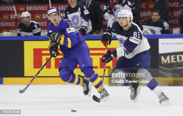 Mattias Janmark of Sweden in action with Antony Rech of France during the 2018 IIHF Ice Hockey World Championship Group A between Sweden and France...